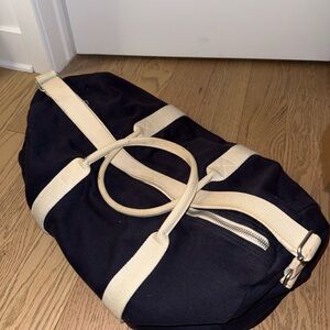 Brandy Melville navy and Cream Duffel Bag